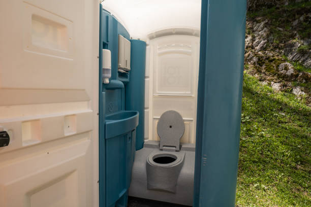 Affordable portable toilet rental in Janesville, CA
